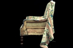 Sessel-Bluemchen-side-100008